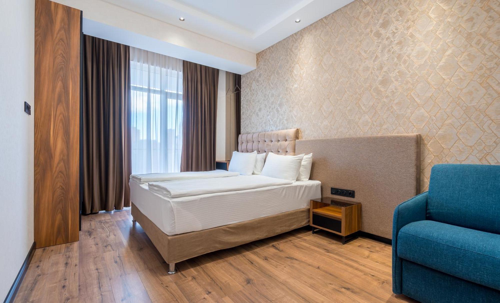 Olympus Hotel By Umbrella Tbilisi Exterior photo